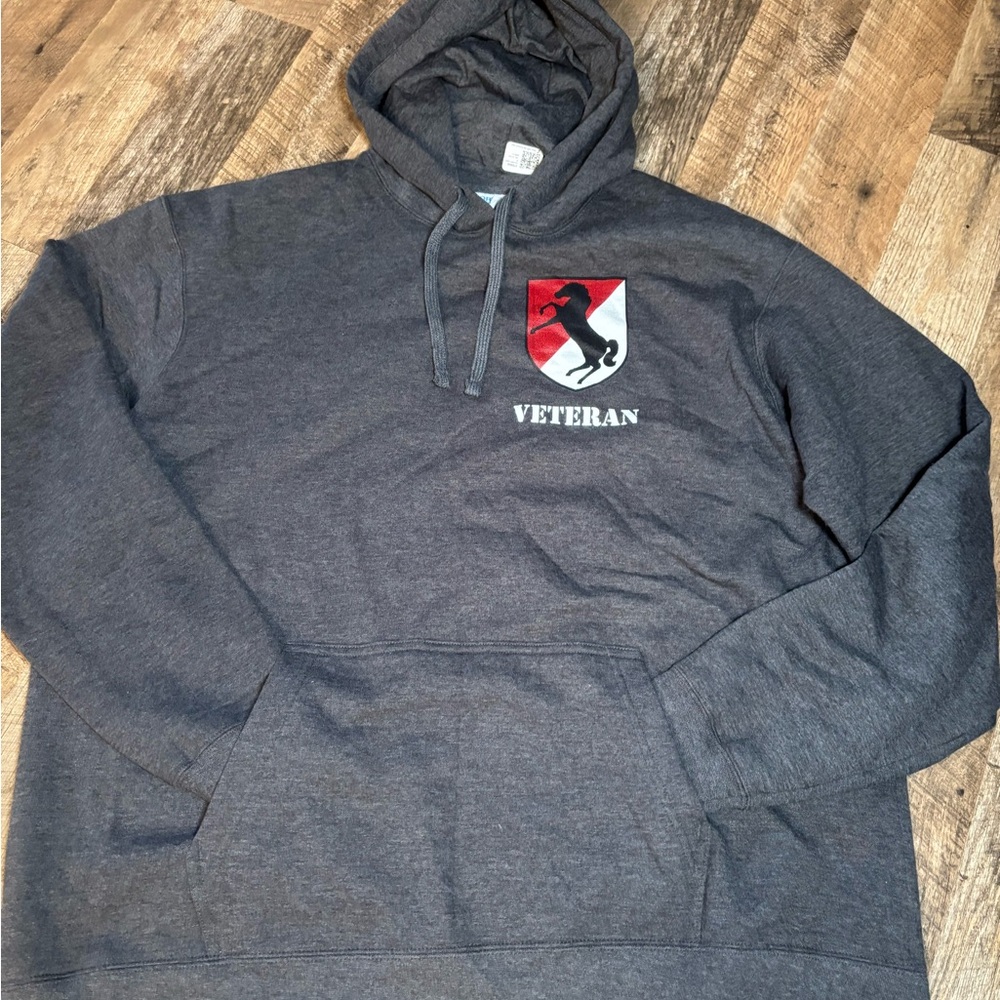 Adult 11th Armored Cavalry Regiment Pullover Hoodie Size XL - Picture 4 of 7